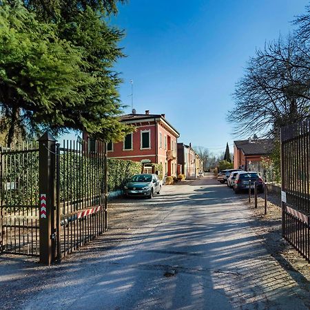 Italianflat - Verona'S River, Free Parking For Car & Bike, Nature, Relax Exterior photo