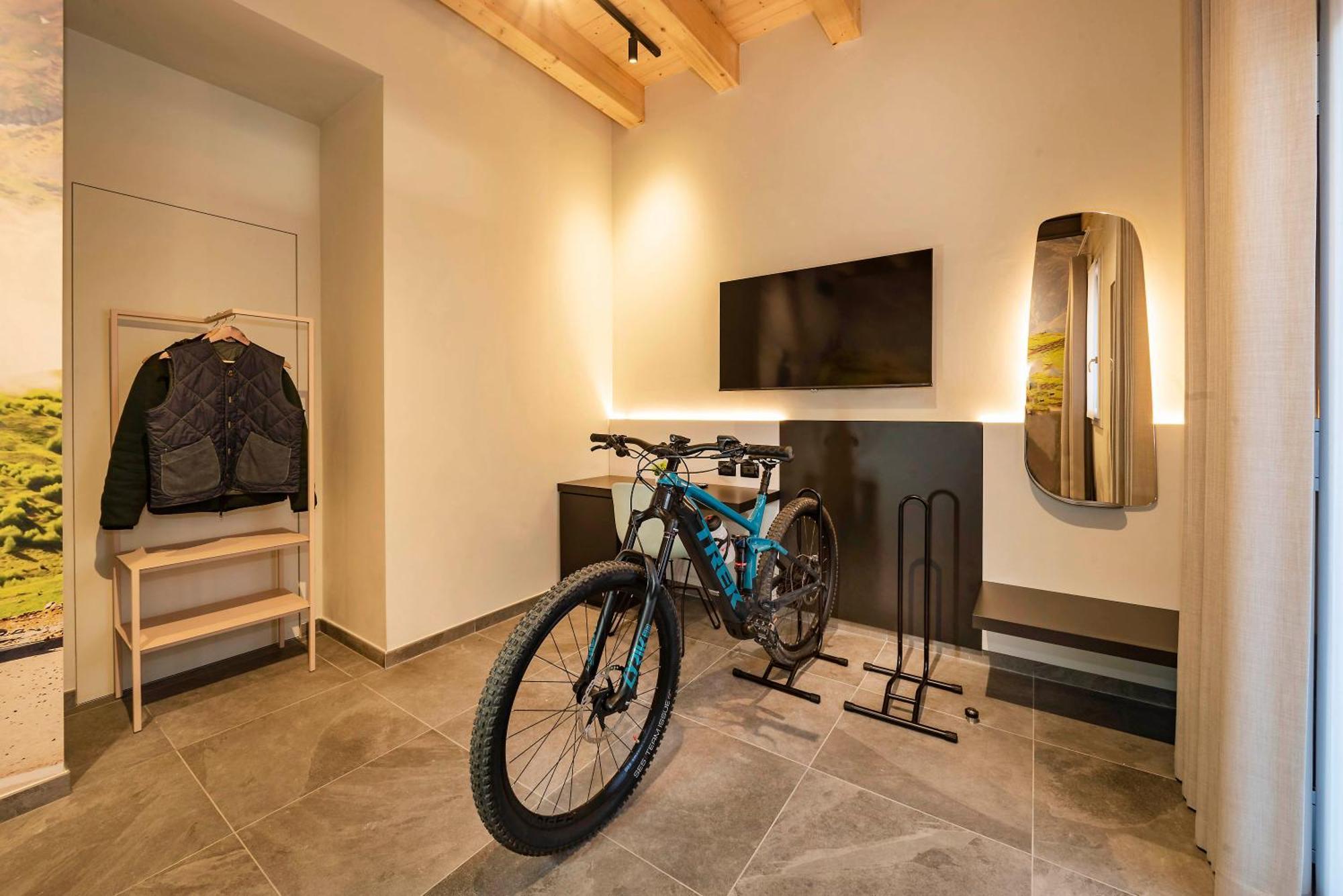 Italianflat - Verona'S River, Free Parking For Car & Bike, Nature, Relax Exterior photo