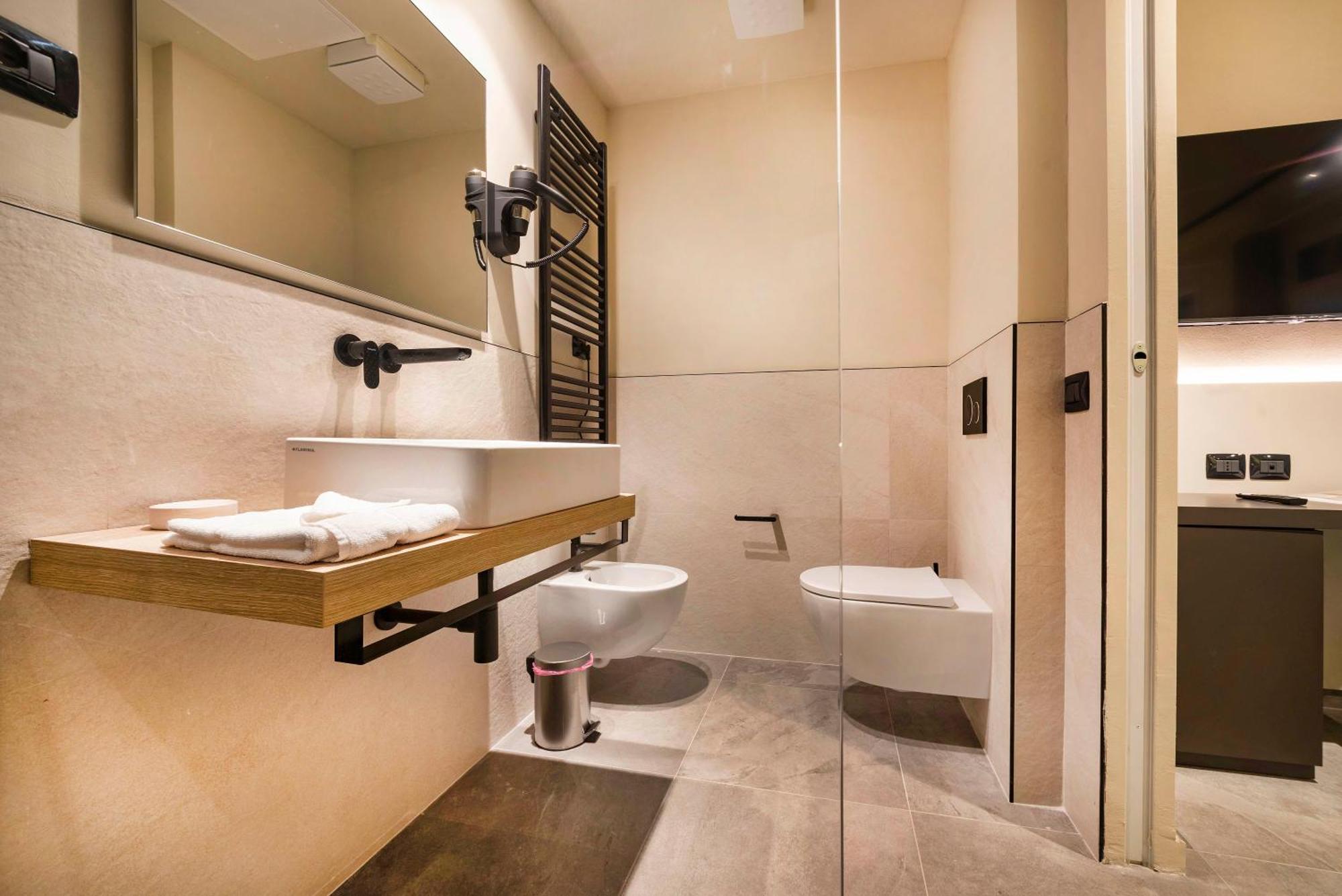 Italianflat - Verona'S River, Free Parking For Car & Bike, Nature, Relax Exterior photo