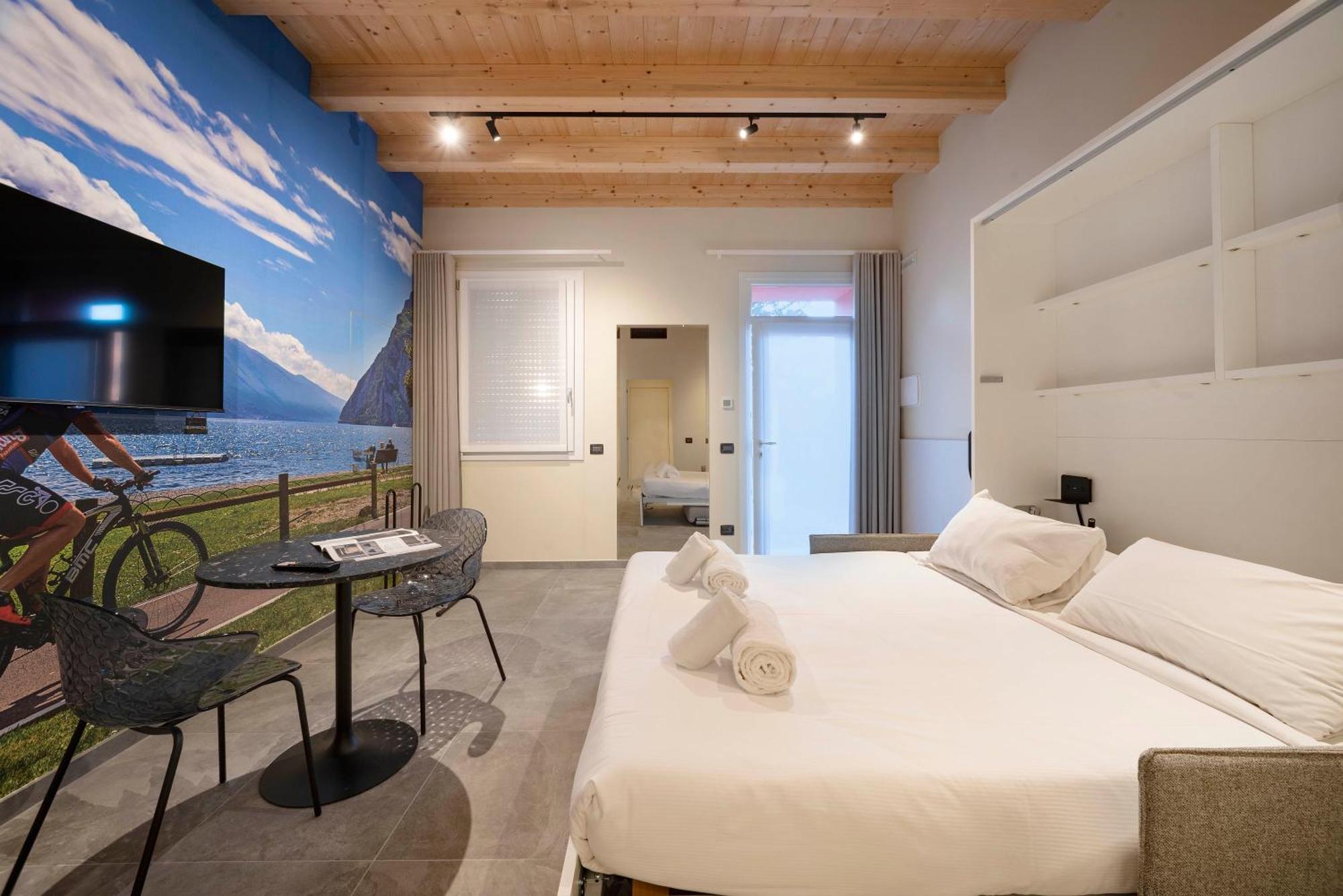 Italianflat - Verona'S River, Free Parking For Car & Bike, Nature, Relax Exterior photo